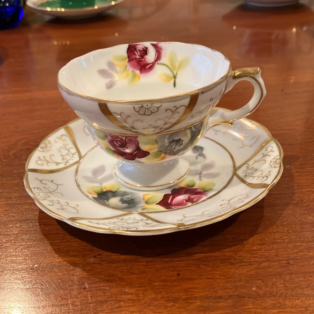 Shafford fine bone China floral tea cup & saucer, hand painted in Japan